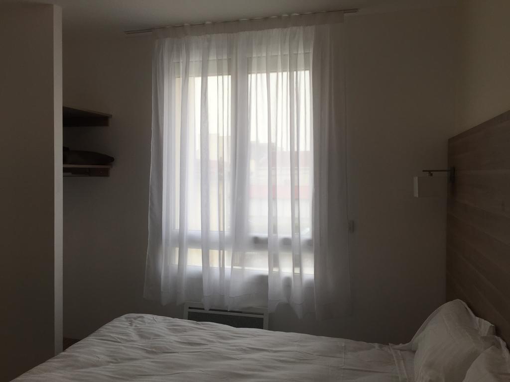 Le Logis Dauphinois 2* Roussillon (Isere)